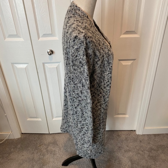 Women’s Size M Harlow open cardigan - Picture 5 of 8